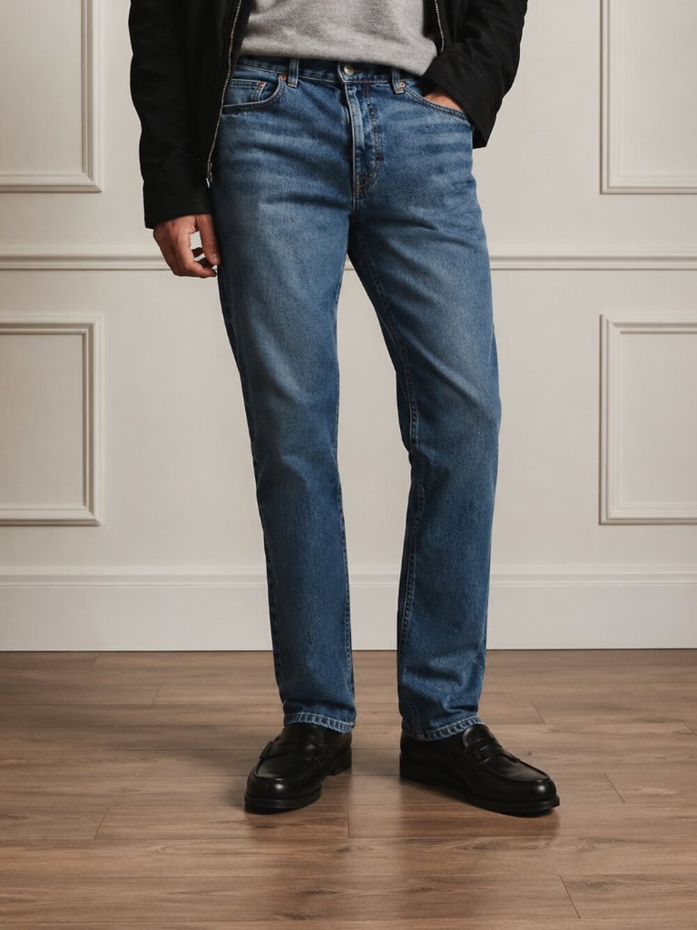 Quince Men 34x30 Azure Blue Warren Stretch Straight Fit Jeans NWOT